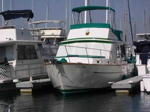 1985 Sea Quest Yacht Fisher 39
