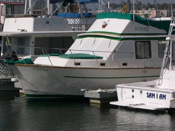 1985 Sea Quest Yacht Fisher 39