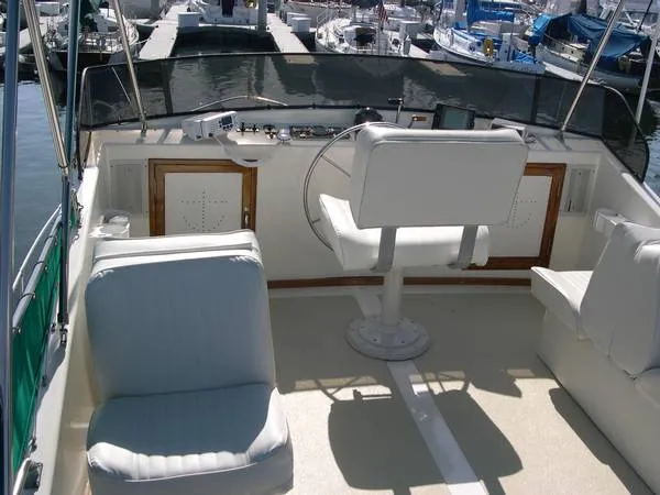 1985 Sea Quest Yacht Fisher 39