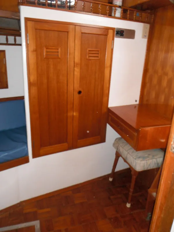 1978 Cheoy Lee 35 Trawler