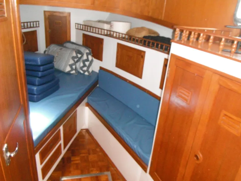 1978 Cheoy Lee 35 Trawler