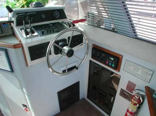 1988 Sea Ray 345