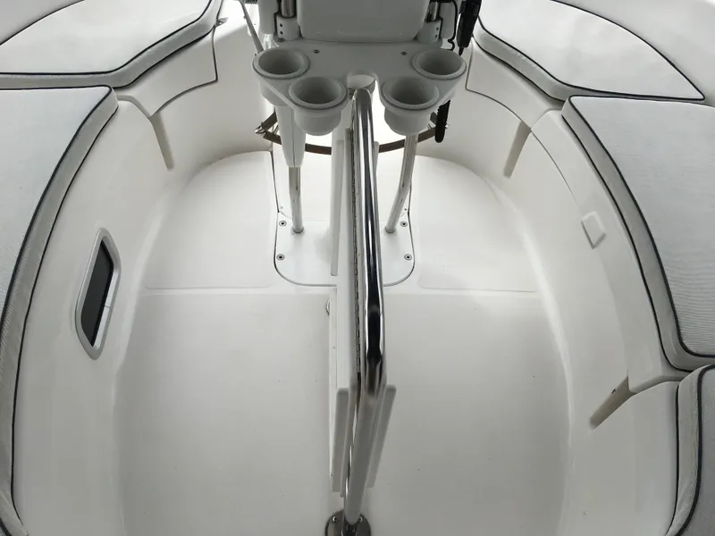 2005 Hunter 466