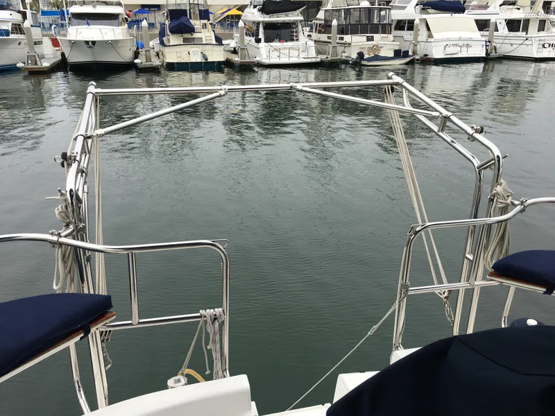 2005 Hunter 466
