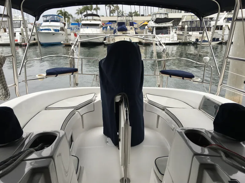 2005 Hunter 466