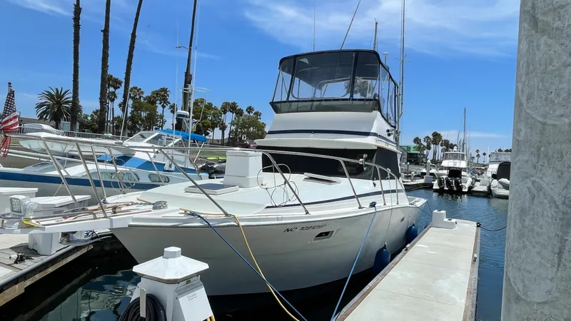 1976 Viking 35 Convertible