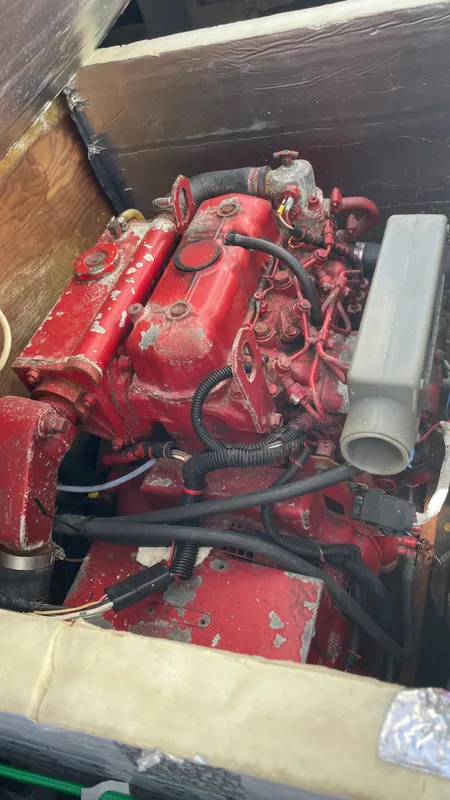1976 Viking 35 Convertible