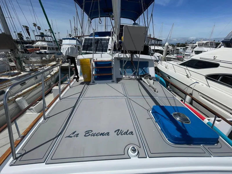 1979 Albin 43 Tri-Cabin