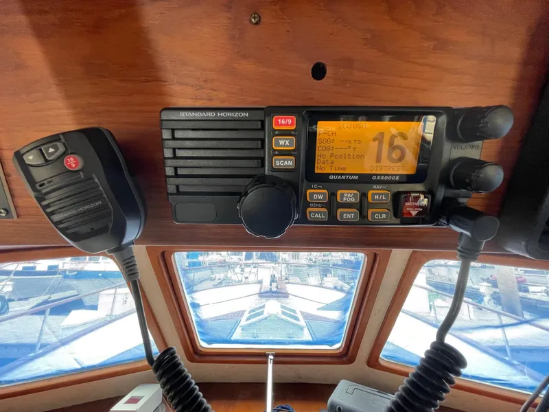 1979 Albin 43 Tri-Cabin
