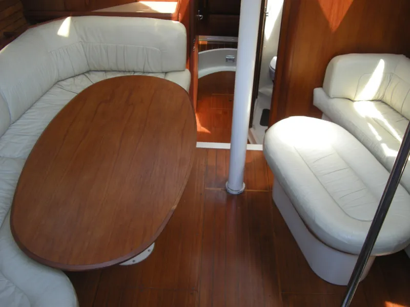 1990 Hunter Passage 42