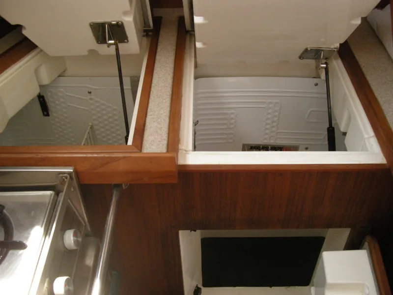 1990 Hunter Passage 42