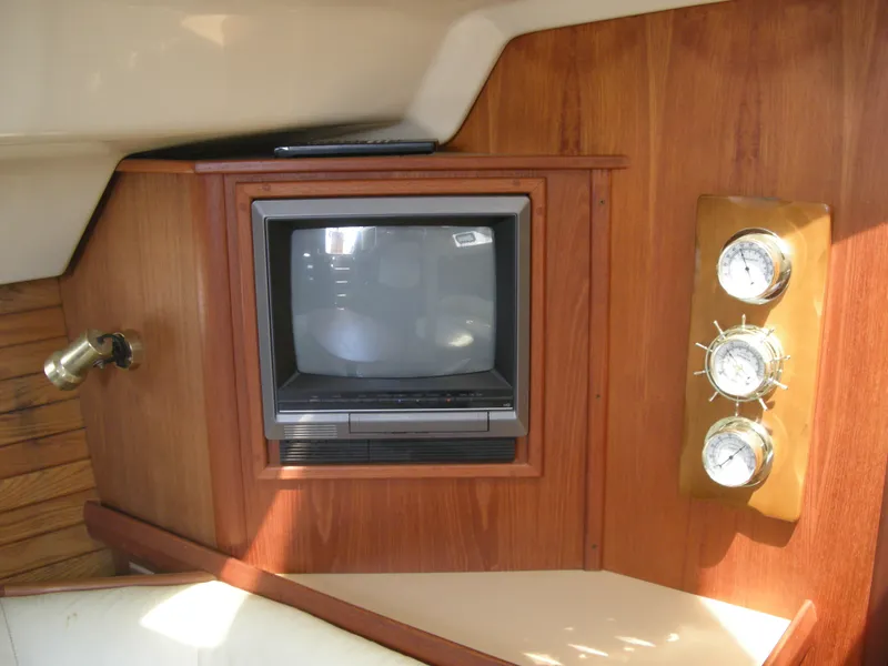 1990 Hunter Passage 42