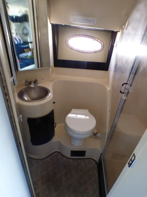 1989 Navigator 336