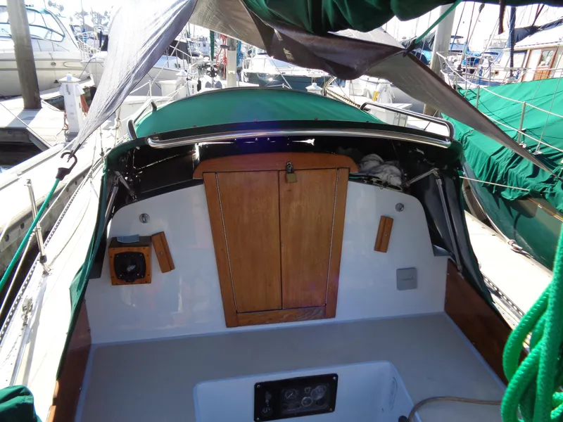 1972 Islander 34 Sloop