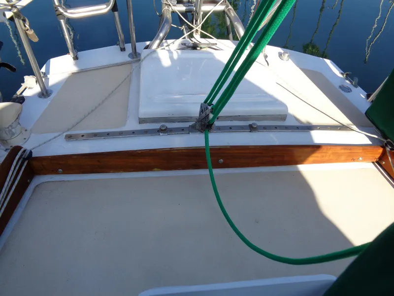 1972 Islander 34 Sloop