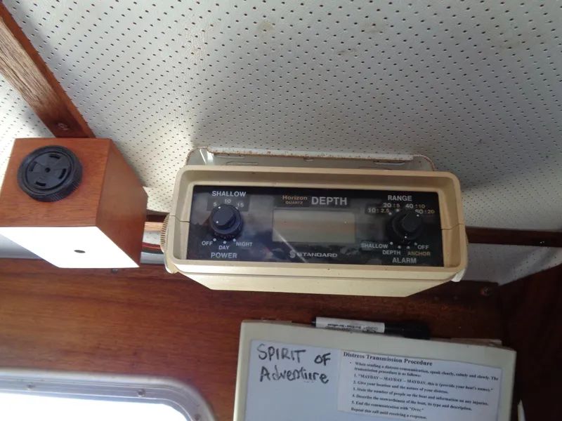 1972 Islander 34 Sloop