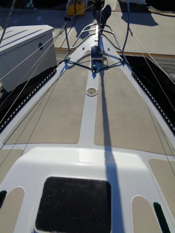 1972 Islander 34 Sloop