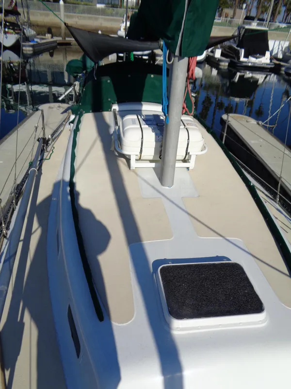 1972 Islander 34 Sloop