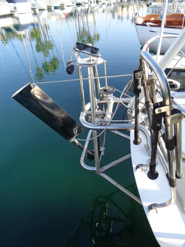 1972 Islander 34 Sloop