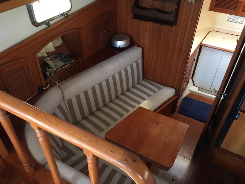 1987 Fairweather Mariner 37
