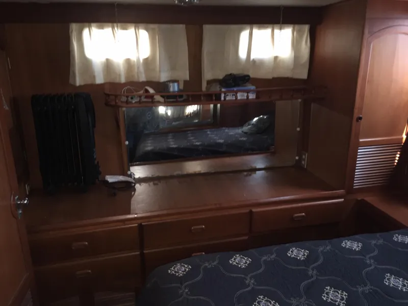 1987 Fairweather Mariner 37