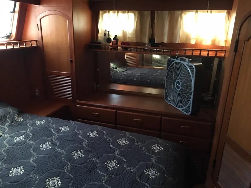 1987 Fairweather Mariner 37