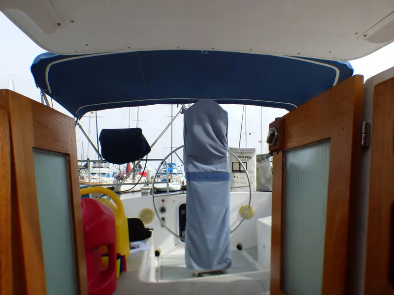 1985 Freedom Cat Ketch