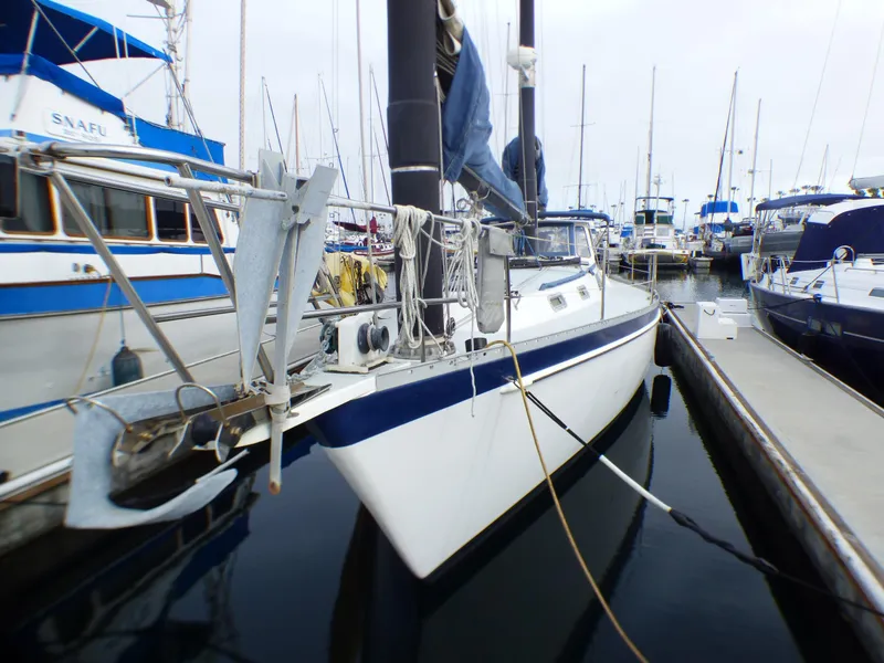 1985 Freedom Cat Ketch