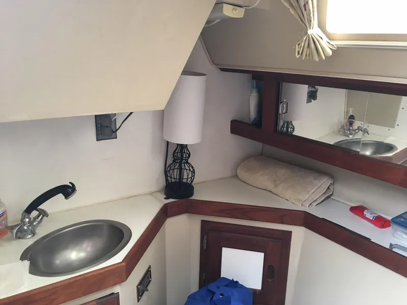 1988 Catalina 34