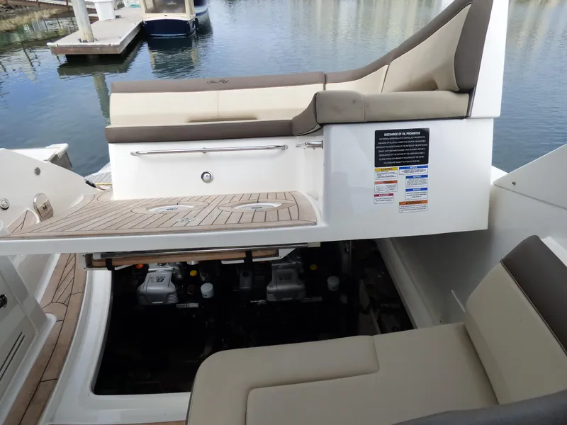 2015 Sea Ray Sundancer 350