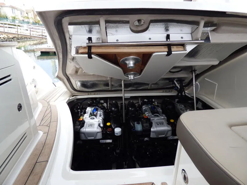 2015 Sea Ray Sundancer 350