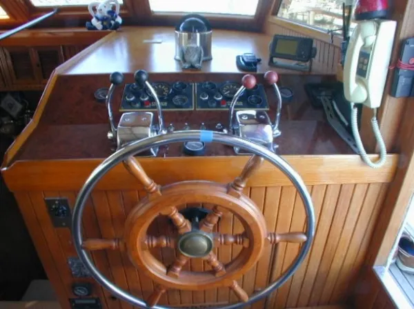 1984 CHB