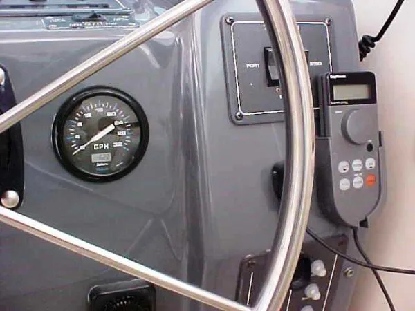 1993 Tiara Yachts Open Hard Top