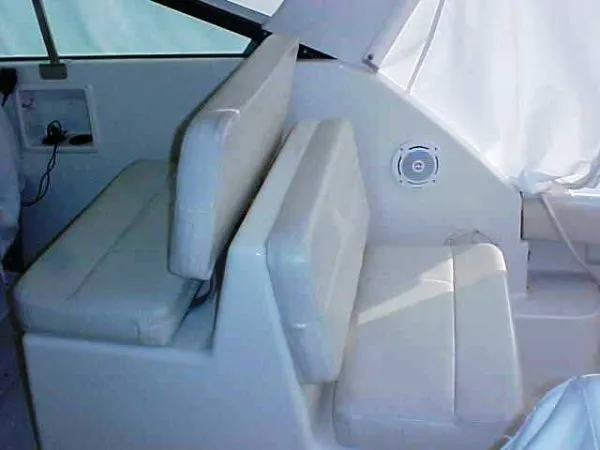1993 Tiara Yachts Open Hard Top