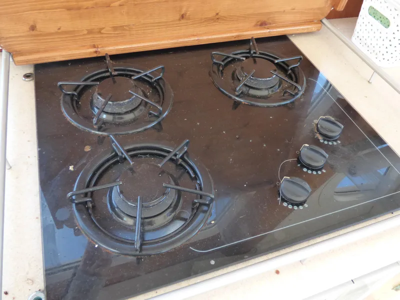 Propane stove