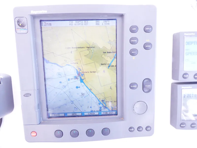 Radar-Chartplotter-GPS