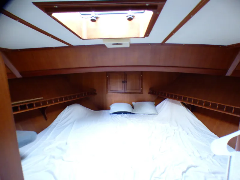 1984 Marine Trader 40 LaBelle by Bestway