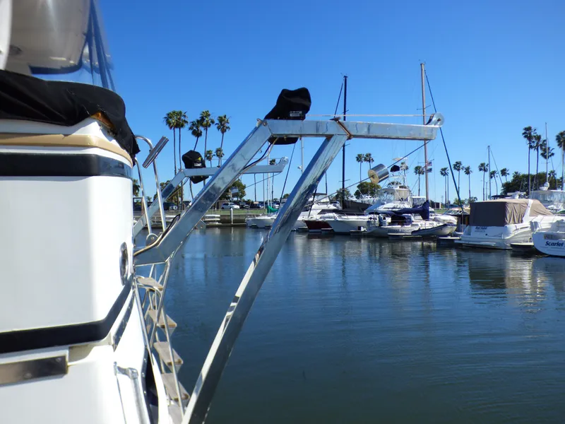 1984 Marine Trader 40 LaBelle by Bestway