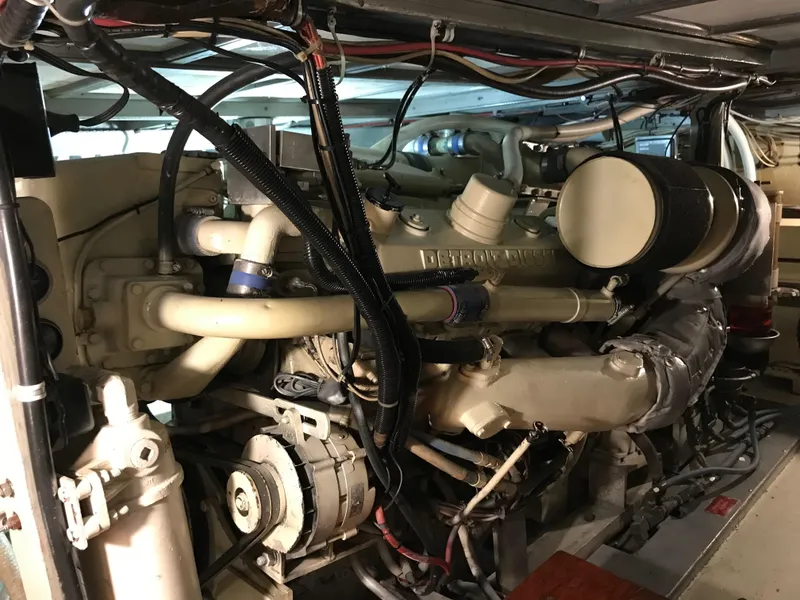 1977 Hatteras Convertible