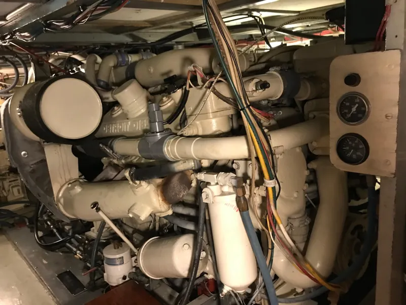 1977 Hatteras Convertible
