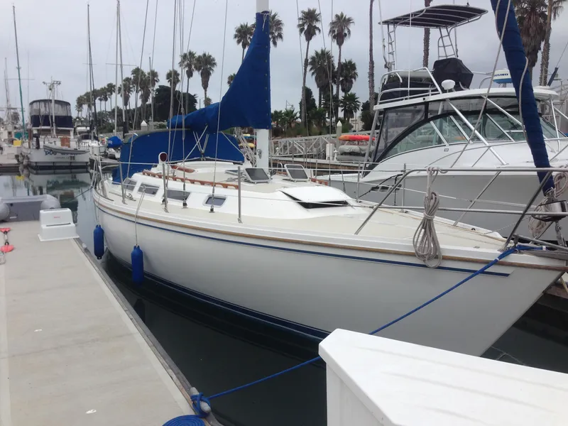 1985 Catalina 36