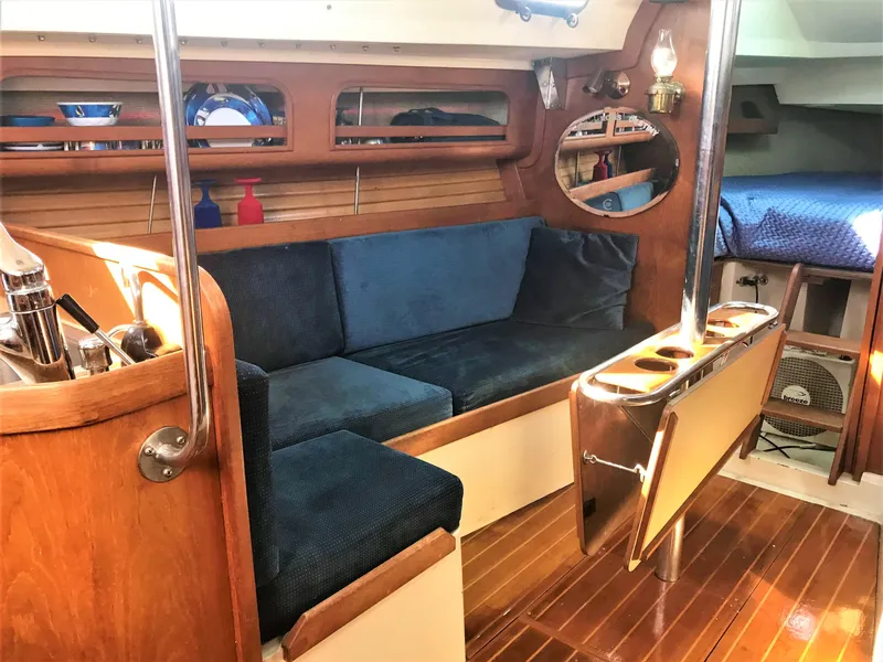 1986 CAL 28 MKII