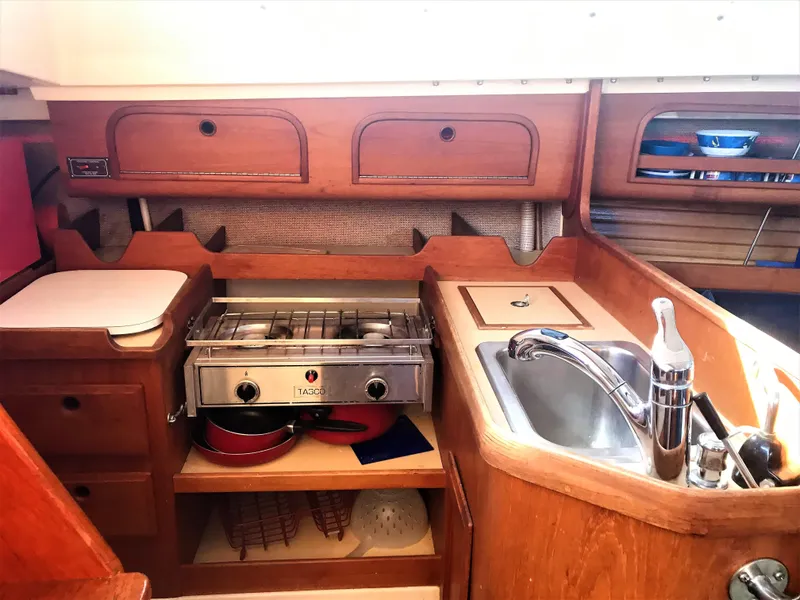 1986 CAL 28 MKII