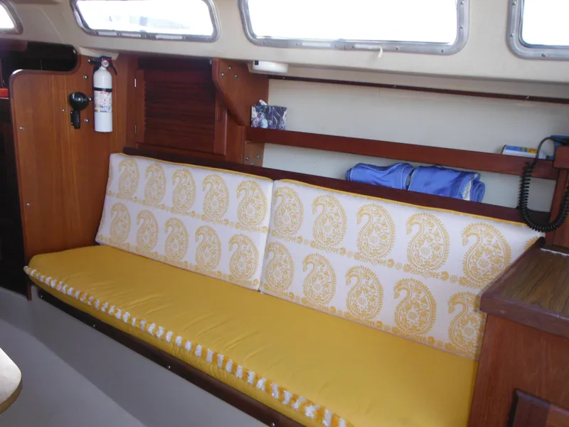 Starboard settee