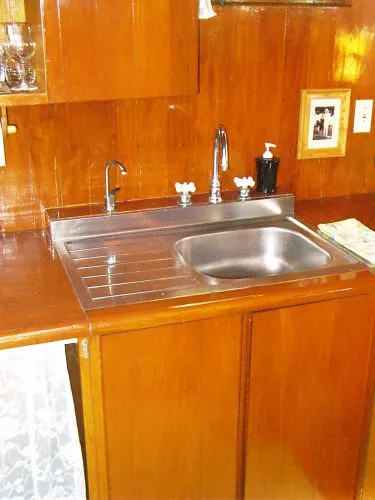 Stainless Steel Sinks and Storage