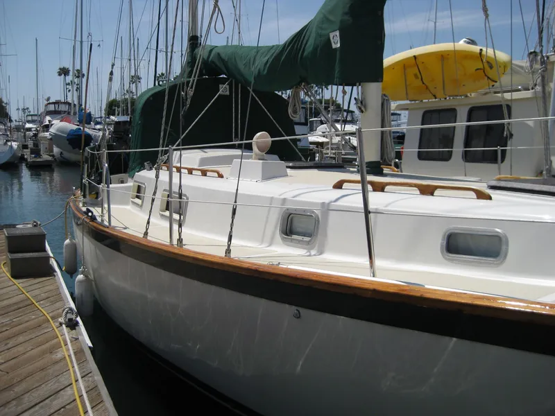 1979 Pearson Ketch