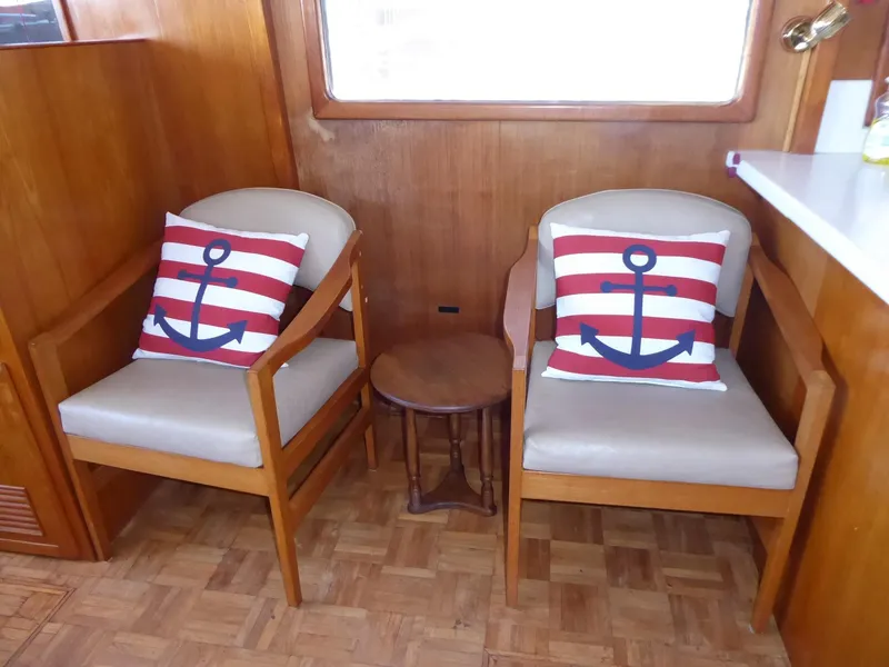 Salon seating
