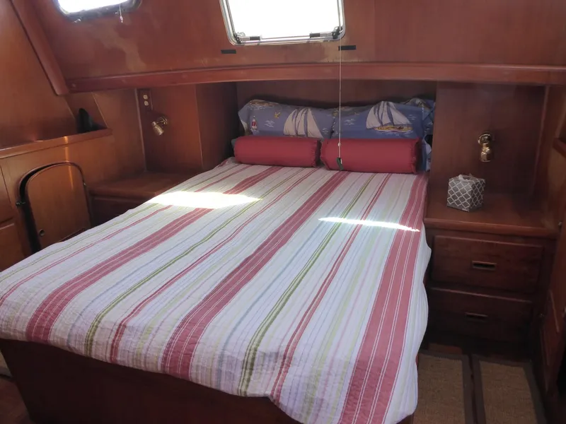 Aft berth 2