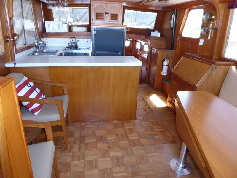 Salon and Galley up