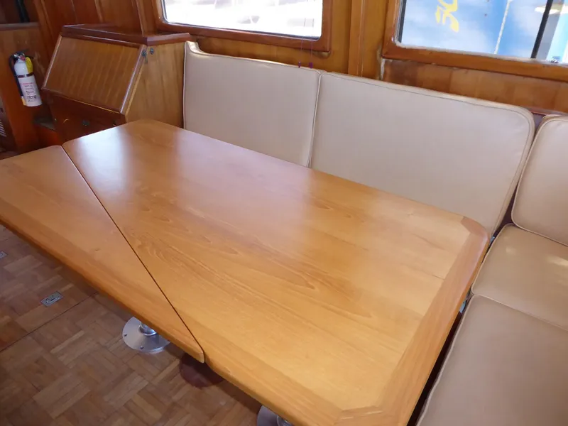 Custom table